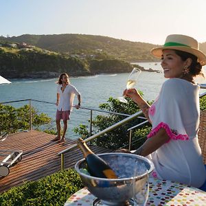 Cliffside Luxury Inn
